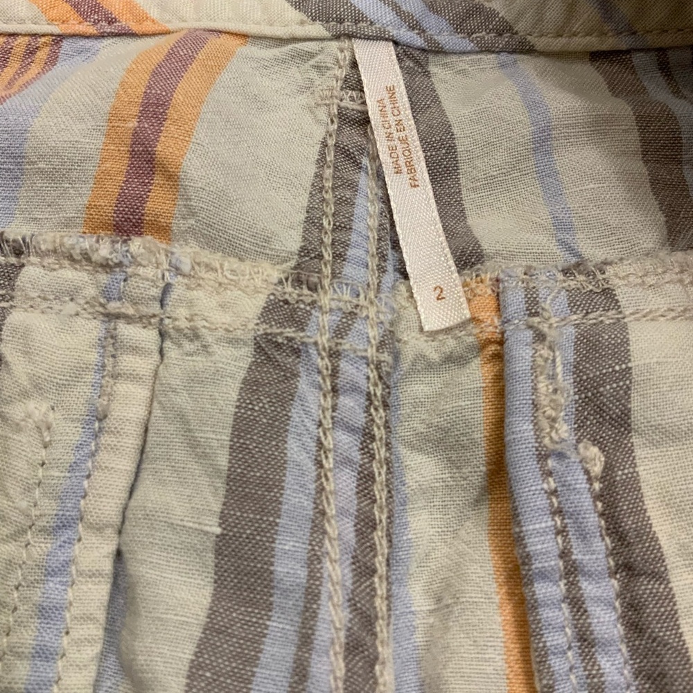 FREE PEOPLE “Morning rain” cutoff shorts - Picture 4 of 9
